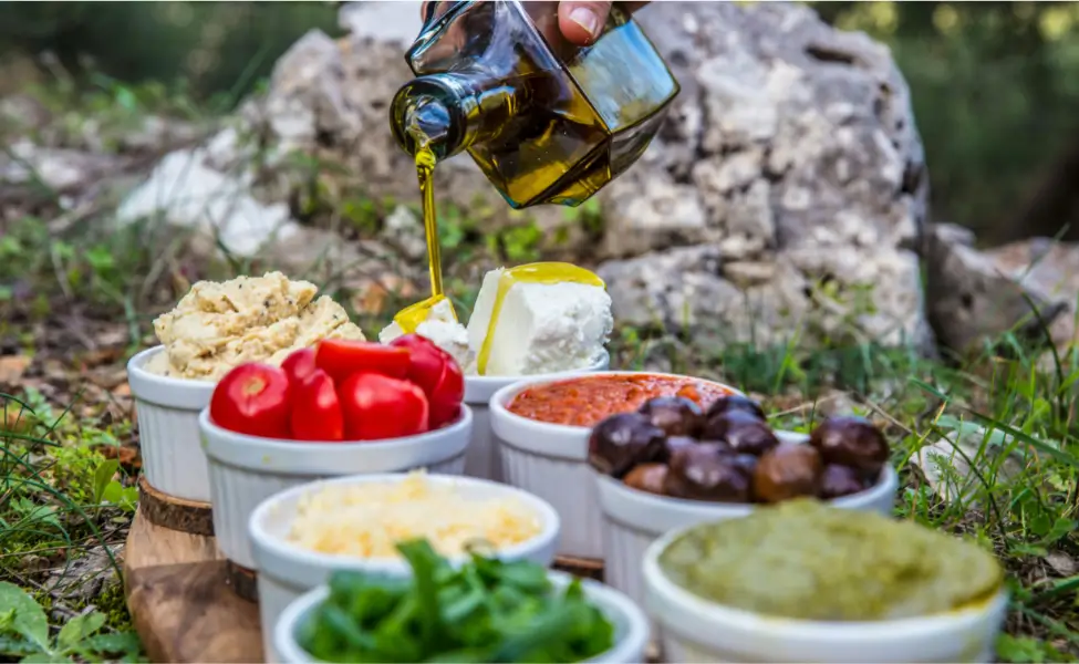 olive oil drizzle salad 