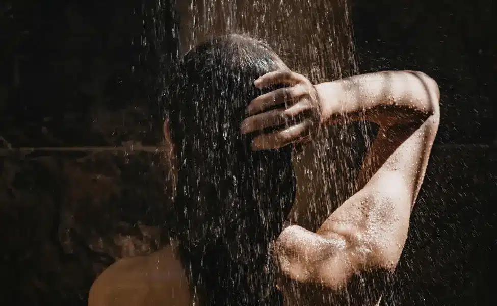 Dark Showering